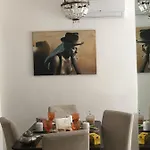 Il Tenore D'oro Centralissimo Apartman Parma