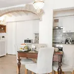 Lejlighed Il Tenore D'oro Centralissimo Parma