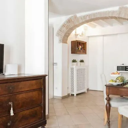 Il Tenore D'oro Centralissimo Apartment Parma