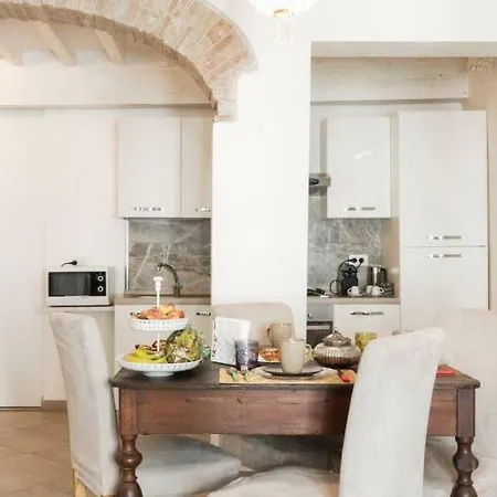 Il Tenore D'oro Centralissimo Appartement *