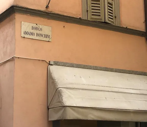 Il Tenore D'oro Centralissimo דירה פארמה