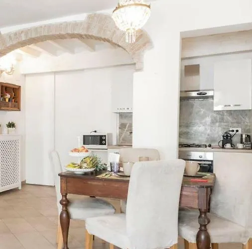 Apartment Il Tenore D'oro Centralissimo Parma